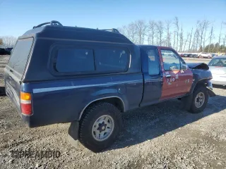 1993 Toyota Pickup SR5 z VIN JT4VN13G0P5124241, wystawiony jako Copart lot #44253055 z przebiegiem 254 494 mil mil oraz Szkoda całkowita • Salvage title. Historia ofert i sprzedaży dostępna na DreamBid. Obrazek 3.