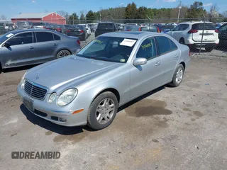 2005 Mercedes-Benz E-Class 3.2L with VIN WDBUF65J15A669561, listed as a IAAI auction lot 41888887 with 87,317 mi miles. Bid and sale history available at carsss.com. Image 2.