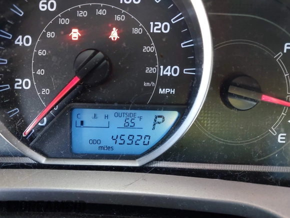 2015 Toyota RAV4 LE with VIN 2T3BFREV6FW366890, listed as a IAAI auction lot 41730097 with 45,920 mi miles. Bid and sale history available at carsss.com. Image 15.