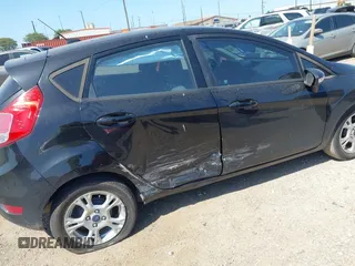 2015 Ford Fiesta SE with VIN 3FADP4EJXFM190262, listed as a IAAI auction lot 41997760 with 81,522 mi miles. Bid and sale history available at carsss.com. Image 6.