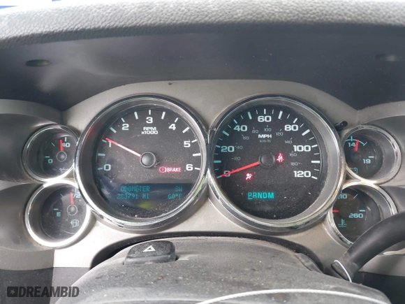 2012 Chevrolet Silverado 1500 LT with VIN 3GCPCSE04CG292309, listed as a IAAI auction lot 41961786 with 283,791 mi miles. Bid and sale history available at carsss.com. Image 7.