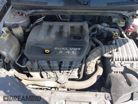 2014 Chrysler 200 LX with VIN 1C3CCBAB7EN212540, listed as a IAAI auction lot 42037247 with 207,670 mi miles. Bid and sale history available at carsss.com. Image 10.