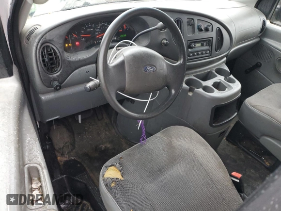 2004 Ford Econoline Cargo with VIN 1FTNE24L04HA33417, listed as a Copart auction lot 85720904 with 129,070 mi miles and Salvage title. Bid and sale history available at DreamBid. Image 8.