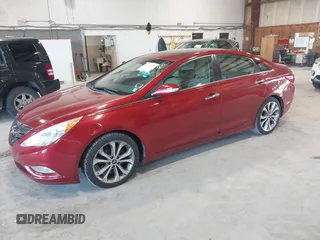 2013 Hyundai Sonata Limited with VIN 5NPEC4AB0DH602796, listed as a IAAI auction lot 41776541 with 206,329 mi miles and . Bid and sale history available at carsss.com. Image 2.
