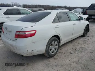 2009 Toyota Camry with VIN 4T4BE46K09R119846, listed as a IAAI auction lot 41808348 with 176,080 mi miles. Bid and sale history available at carsss.com. Image 4.