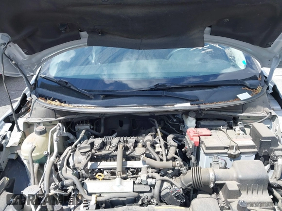 2020 Nissan Versa S z VIN 3N1CN8DVXLL882520, wystawiony jako IAAI lot #41896671 z przebiegiem 57 925 mil mil oraz . Historia ofert i sprzedaży dostępna na DreamBid. Obrazek 10.