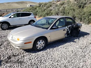 2002 Saturn SL z VIN 1G8ZH52872Z268617, wystawiony jako Copart lot #53747965 z przebiegiem Nie podano mil oraz Szkoda całkowita • Salvage title. Historia ofert i sprzedaży dostępna na DreamBid. Obrazek 1.