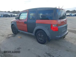2005 Honda Element with VIN 5J6YH27385L027857, listed as a IAAI auction lot 41340312 with 195,775 mi miles and . Bid and sale history available at DreamBid. Image 3.