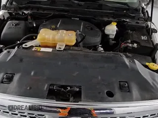 2016 Ram 1500 Laramie z VIN 1C6RR7NM7GS393406, wystawiony jako Copart lot #69706715 z przebiegiem 155 875 mil mil oraz Czysty tytuł • Clean title. Historia ofert i sprzedaży dostępna na DreamBid. Obrazek 14.