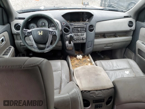 2013 Honda Pilot EX-L z VIN 5FNYF4H57DB003395, wystawiony jako Copart lot #55129895 z przebiegiem Nie podano mil oraz Czysty tytuł • Clean title. Historia ofert i sprzedaży dostępna na DreamBid. Obrazek 8.