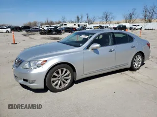 2012 Lexus LS 460 z VIN JTHBL5EF5C5110221, wystawiony jako Copart lot #49319295 z przebiegiem 107 441 mil mil oraz Szkody całkowita. Historia ofert i sprzedaży dostępna na DreamBid. Obrazek 1.