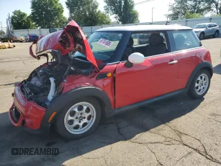 2013 MINI Hardtop with VIN WMWSU3C50DT686791, listed as a Copart auction lot 61741685 with 81,833 mi miles and Salvage title. Bid and sale history available at DreamBid. Image 1.