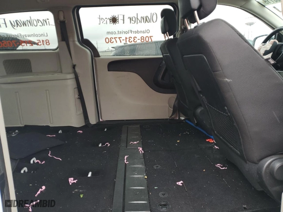2019 Dodge Grand Caravan SE with VIN 2C4RDGBG4KR808617, listed as a Copart auction lot 46860715 with 144,323 mi miles and Salvage Title. Bid and sale history available at carsss.com. Image 11.