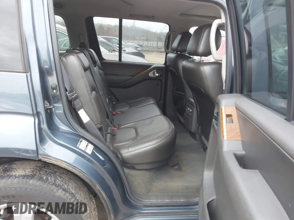 2007 Nissan Pathfinder SE with VIN 5N1AR18W57C637222, listed as a IAAI auction lot 41460806 with 229,347 mi miles. Bid and sale history available at carsss.com. Image 8.