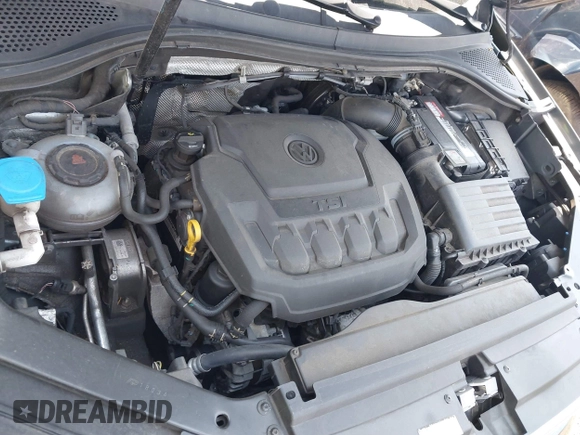 2018 Volkswagen Tiguan SEL with VIN 3VV2B7AXXJM020392, listed as a IAAI auction lot 42646948 with 58,685 mi miles and . Bid and sale history available at DreamBid. Image 10.