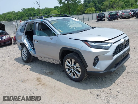 2024 Toyota RAV4 XLE Premium z VIN 2T3A1RFV6RC462114, wystawiony jako IAAI lot #42438905 z przebiegiem 3 620 mil mil oraz . Historia ofert i sprzedaży dostępna na DreamBid. Obrazek 1.