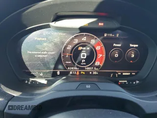 2018 Audi RS 3 z VIN WUABWGFF6J1903375, wystawiony jako Copart lot #49492155 z przebiegiem 62 838 mil mil oraz Szkoda całkowita • Salvage title. Historia ofert i sprzedaży dostępna na DreamBid. Obrazek 9.