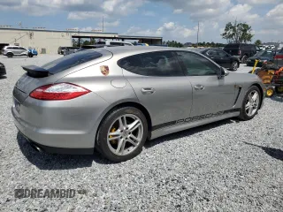 2011 Porsche Panamera с VIN WP0AA2A73BL010872, выставлен на аукционе Copart как лот 57940475 с пробегом 133 127 миль миль и Чистый • Clean title. История ставок и продаж доступна на DreamBid. Изображение 3.