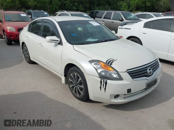 2009 Nissan Altima 2.5 S with VIN 1N4AL21EX9N493712, listed as a IAAI auction lot 42069308 with 202,667 mi miles. Bid and sale history available at carsss.com. Image 1.