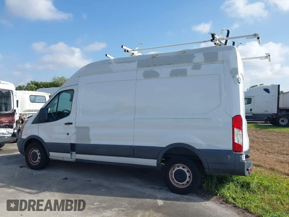 2017 Ford Transit with VIN 1FTYR2XM0HKA58414, listed as a IAAI auction lot 40800755 with 103,205 mi miles and . Bid and sale history available at DreamBid. Image 14.