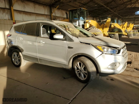 2018 Ford Escape SE with VIN 1FMCU0GD3JUC88645, listed as a Copart auction lot 88528915 with 113,732 mi miles and Salvage Title. Bid and sale history available at carsss.com. Image 4.