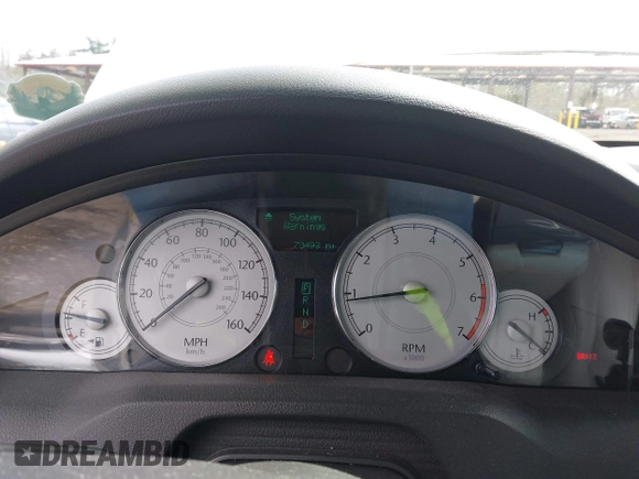 2007 Chrysler 300 C with VIN 2C3KA63HX7H898174, listed as a IAAI auction lot 42000604 with 73,493 mi miles. Bid and sale history available at carsss.com. Image 7.