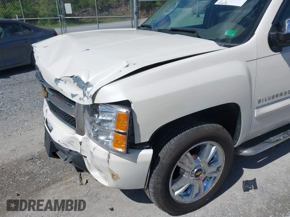 2012 Chevrolet Silverado 1500 LTZ with VIN 3GCPKTE7XCG207494, listed as a IAAI auction lot 42045069 with 304,090 mi miles and . Bid and sale history available at DreamBid. Image 17.
