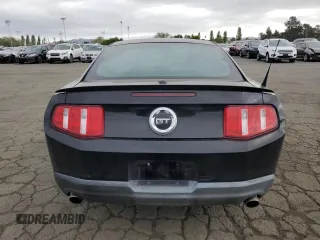 2010 Ford Mustang GT with VIN 1ZVBP8CH2A5134160, listed as a Copart auction lot 53097735 with 131,516 mi miles and Salvage title. Bid and sale history available at DreamBid. Image 6.