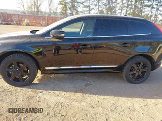 2015 Volvo XC60 T6 with VIN YV4902RK3F2721804, listed as a IAAI auction lot 41833744 with 105,855 mi miles and . Bid and sale history available at DreamBid. Image 14.