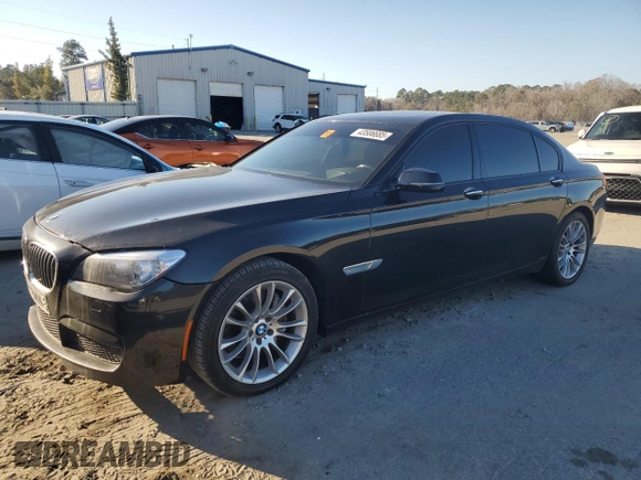 2013 BMW 7 Series 740Li with VIN WBAYE4C54DD137568, listed as a Copart auction lot 43586685 with 181,796 mi miles and Clean title. Bid and sale history available at DreamBid. Image 1.