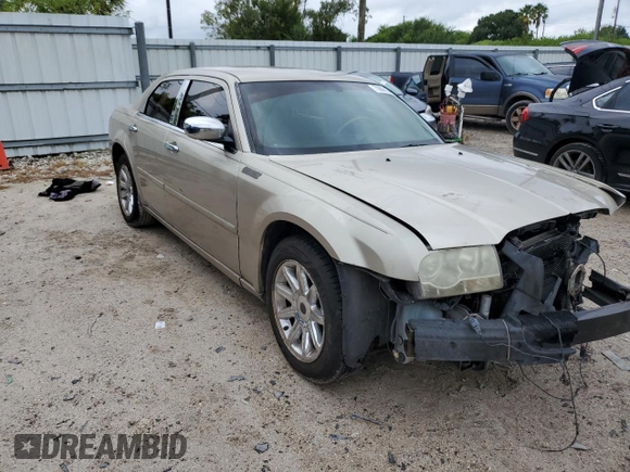 2006 Chrysler 300 Touring with VIN 2C3KA53G26H225251, listed as a Copart auction lot 70806354 with 216,259 mi miles and Salvage Title. Bid and sale history available at carsss.com. Image 4.