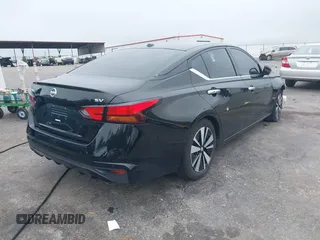2019 Nissan Altima SV z VIN 1N4BL4DV2KC107748, wystawiony jako IAAI lot #41912040 z przebiegiem 157 226 mil mil oraz . Historia ofert i sprzedaży dostępna na DreamBid. Obrazek 4.