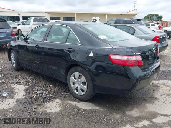 2008 Toyota Camry LE z VIN 4T4BE46K08R022824, wystawiony jako IAAI lot #42276950 z przebiegiem 132 879 mil mil oraz . Historia ofert i sprzedaży dostępna na DreamBid. Obrazek 3.