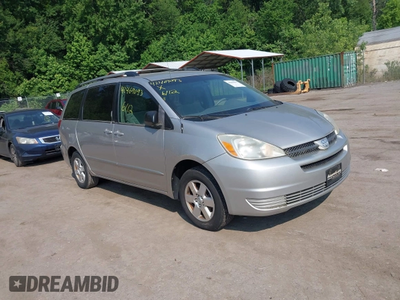 2005 Toyota Sienna CE z VIN 5TDZA23C05S358385, wystawiony jako IAAI lot #42469093 z przebiegiem 139 602 mil mil oraz . Historia ofert i sprzedaży dostępna na DreamBid. Obrazek 1.