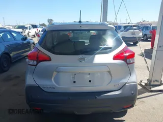 2020 Nissan Kicks SV z VIN 3N1CP5CV2LL538187, wystawiony jako IAAI lot #42225191 z przebiegiem 41 901 mil mil oraz . Historia ofert i sprzedaży dostępna na DreamBid. Obrazek 16.