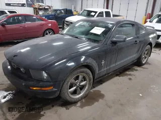 2006 Ford Mustang Standard with VIN 1ZVFT80N065222784, listed as a IAAI auction lot 41661827 with 76,591 mi miles and . Bid and sale history available at carsss.com. Image 2.