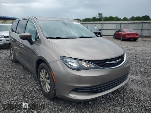 2017 Chrysler Pacifica Touring with VIN 2C4RC1DG6HR552700, listed as a Copart auction lot 61365895 with 128,407 mi miles and Salvage title. Bid and sale history available at DreamBid. Image 4.