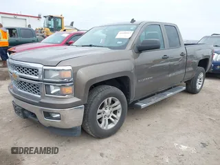 2014 Chevrolet Silverado 1500 LT with VIN 1GCVKREC8EZ139738, listed as a IAAI auction lot 41690917 with 137,519 mi miles. Bid and sale history available at carsss.com. Image 2.