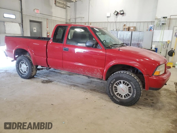 2000 GMC Sonoma SLS w/1SJ Pkg with VIN 1GTCT19W3Y8139635, listed as a Copart auction lot 49481715 with 180,926 mi miles and Salvage Title. Bid and sale history available at carsss.com. Image 4.