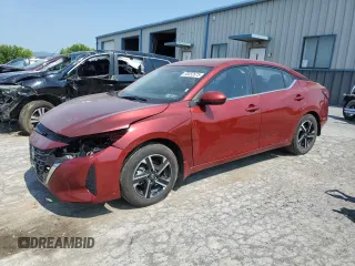 2025 Nissan Sentra SV z VIN 3N1AB8CV5SY270759, wystawiony jako Copart lot #58352675 z przebiegiem 4333 mil mil oraz Szkoda całkowita • Salvage title. Historia ofert i sprzedaży dostępna na DreamBid. Obrazek 1.