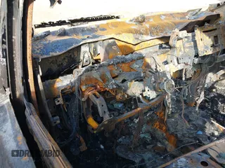 2018 Nissan Titan SV z VIN 1N6AA1EJ2JN526477, wystawiony jako IAAI lot #41872455 z przebiegiem Nie podano mil oraz . Historia ofert i sprzedaży dostępna na DreamBid. Obrazek 7.