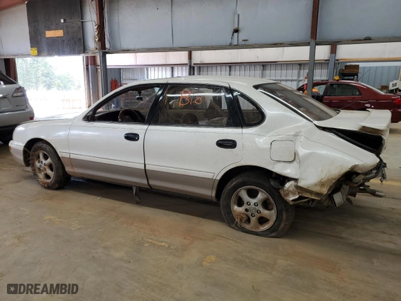 1995 Toyota Avalon XL w/Bench Seat with VIN 4T1GB10E1SU059270, listed as a Copart auction lot 70046984 with 319,833 mi miles and Salvage Title. Bid and sale history available at carsss.com. Image 2.