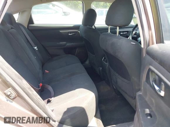 2015 Nissan Altima SV z VIN 1N4AL3AP3FC176546, wystawiony jako IAAI lot #42166808 z przebiegiem 129 203 mil mil oraz . Historia ofert i sprzedaży dostępna na DreamBid. Obrazek 8.