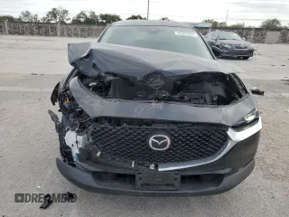 2021 Mazda CX-30 Preferred with VIN 3MVDMACL7MM244487, listed as a Copart auction lot 84307604 with 72,017 mi miles and Salvage Title. Bid and sale history available at DreamBid. Image 5.