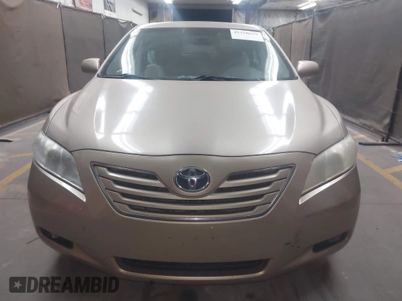 2007 Toyota Camry LE z VIN 4T1BK46K27U006559, wystawiony jako IAAI lot #42250629 z przebiegiem 175 389 mil mil oraz . Historia ofert i sprzedaży dostępna na DreamBid. Obrazek 13.