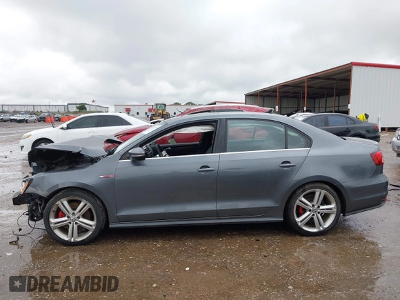 2017 Volkswagen Jetta GLI with VIN 3VW4T7AJ3HM291382, listed as a IAAI auction lot 42171857 with 141,998 mi miles and . Bid and sale history available at DreamBid. Image 14.