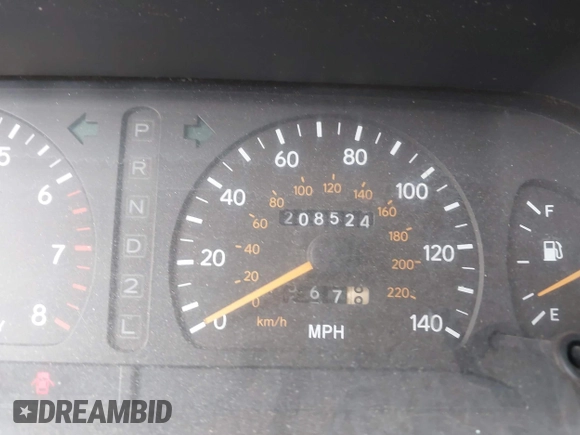 1997 Toyota Avalon XL with VIN 4T1BF12B6VU138908, listed as a IAAI auction lot 41901166 with 208,524 mi miles and . Bid and sale history available at DreamBid. Image 7.
