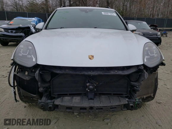 2016 Porsche Cayenne GTS с VIN WP1AD2A26GLA72543, выставлен на аукционе Copart как лот 49081025 с пробегом 160 019 миль миль и Списание • Salvage title. История ставок и продаж доступна на DreamBid. Изображение 5.