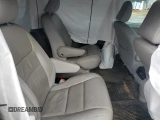2017 Toyota Sienna XLE with VIN 5TDDZ3DC8HS179474, listed as a Copart auction lot 61262095 with Not provided miles and Salvage title. Bid and sale history available at DreamBid. Image 10.
