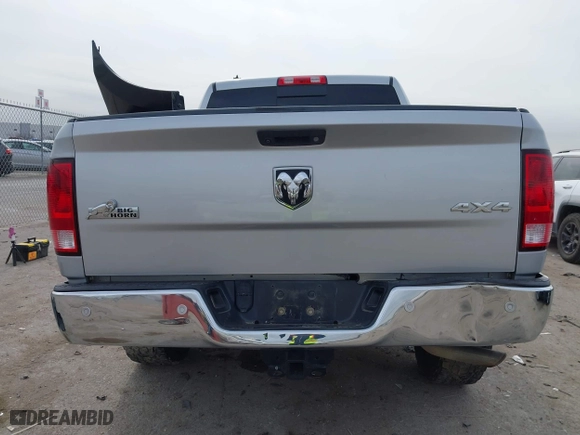 2017 Ram 1500 Big Horn with VIN 1C6RR7LG2HS527544, listed as a IAAI auction lot 41443118 with 136,155 mi miles. Bid and sale history available at carsss.com. Image 17.